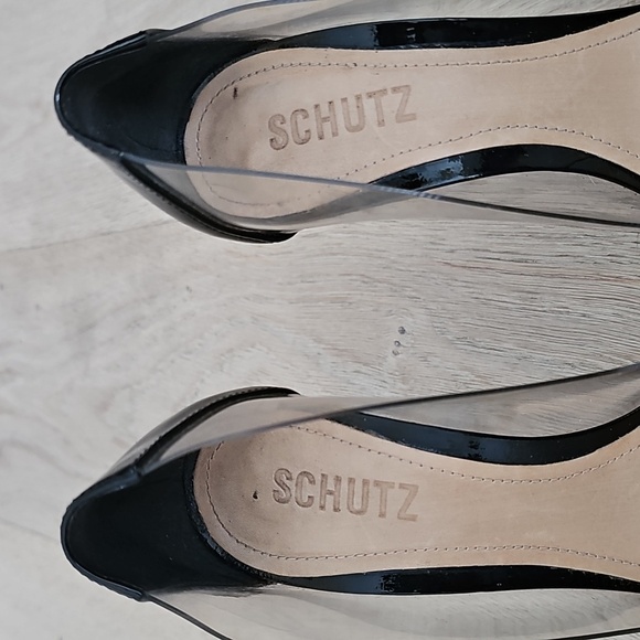 Schutz Cendi Vinyl & Patent Leather Pumps - Picture 5 of 16